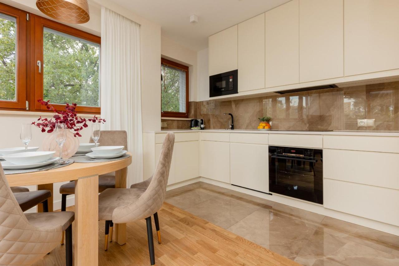 Deluxe Apartment Wronia 45 With Ac, Parking & Balcony By Renters Prestige Varsovia Exterior foto
